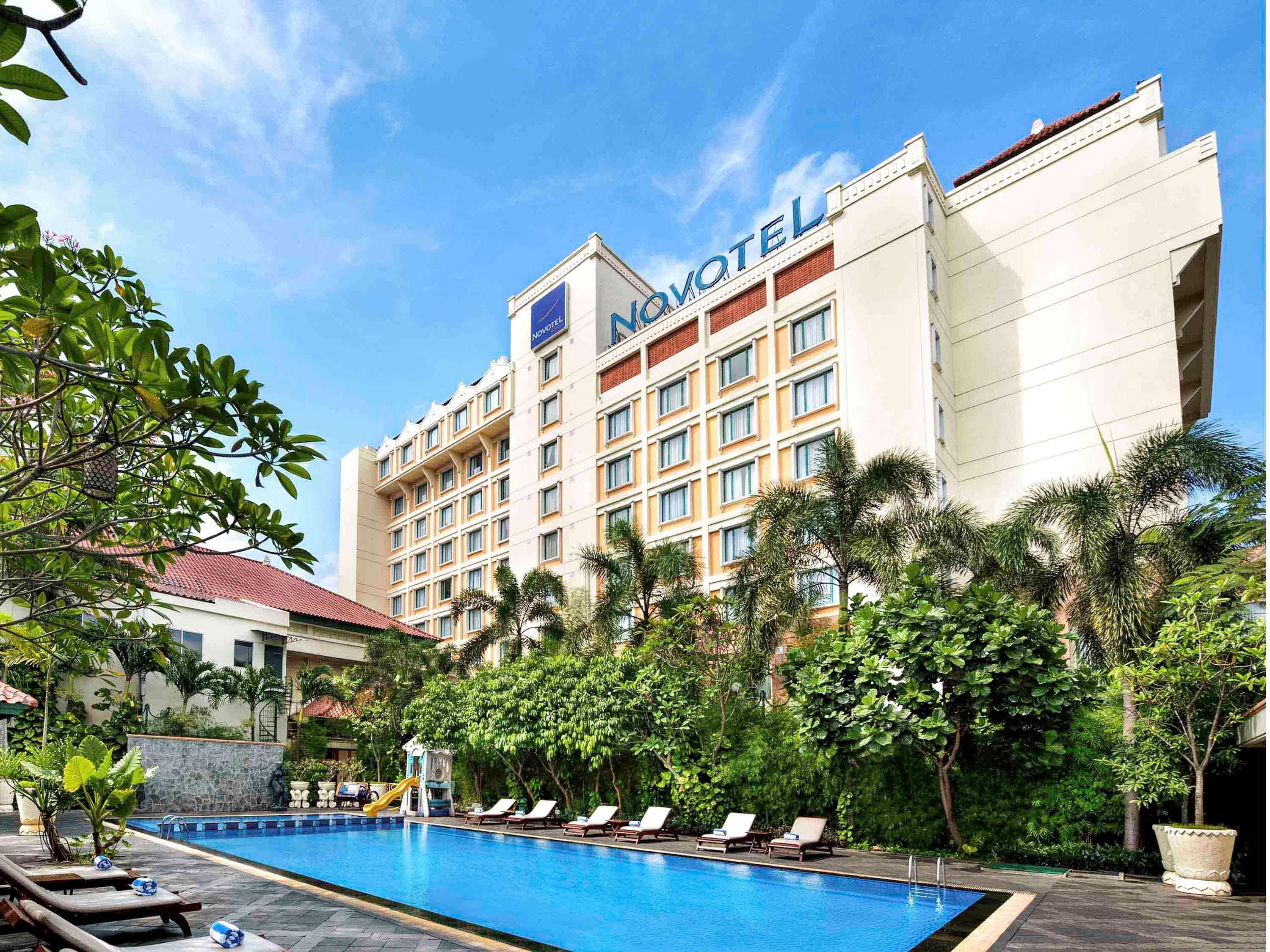 Novotel Solo Exterior photo